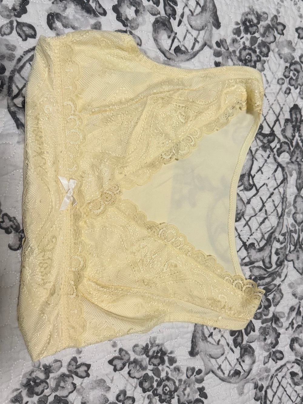 Princess Polly Pale Yellow Lace Bralette